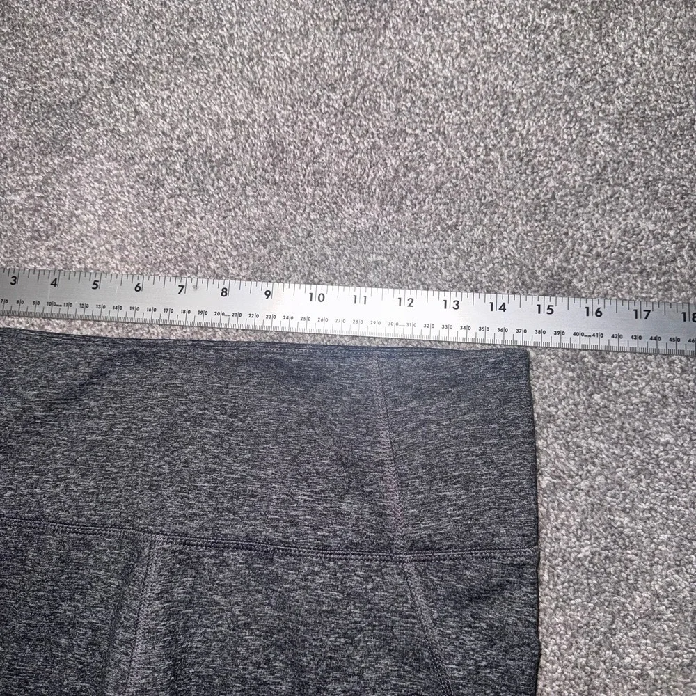 Old Navy Active High Waist Leggings - Charcoal Grey, Heather Grey & Peach - M